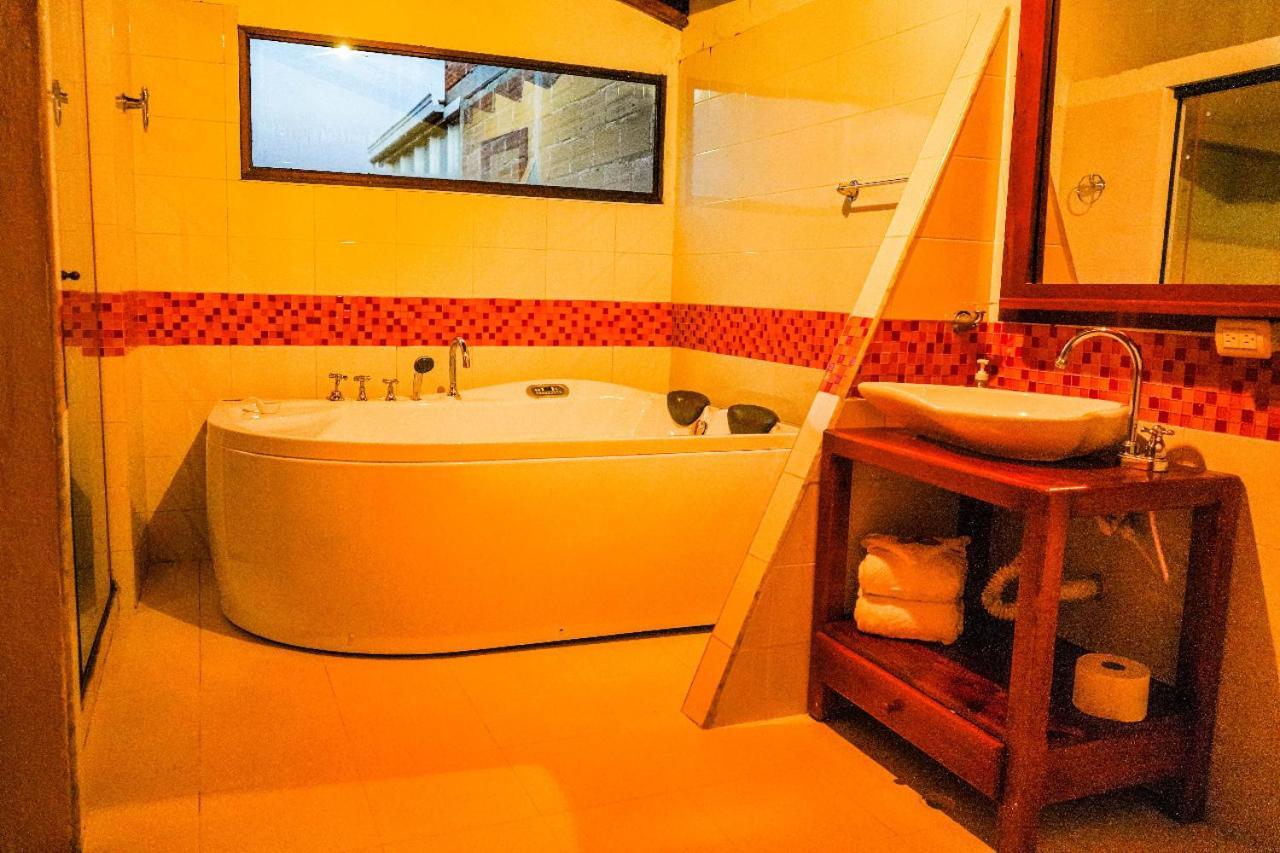 Casa Pastora Coworking Bed and Breakfast Guatapé Εξωτερικό φωτογραφία